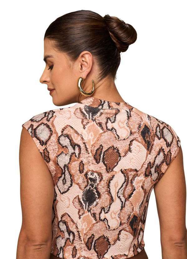 Lado Avesso - Regata Lado Avesso Franzida Marrom Cobra Marrom 4