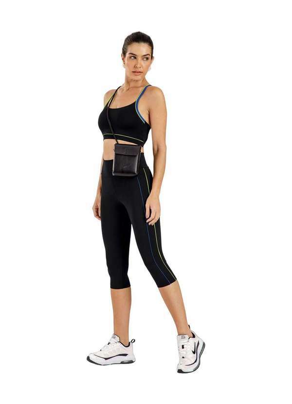 Graphene - Calça Corsário Graphene com Filetes Preto Preto