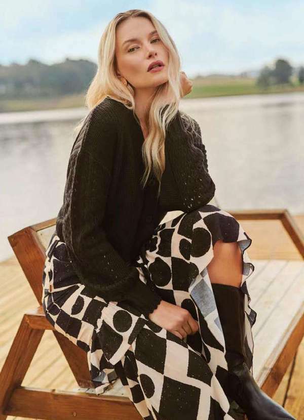 Lado Avesso - Casaco Tricot Lado Avesso Cropped Preto Preto