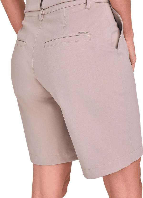 Lado Avesso - Bermuda Alfaiataria Lado Avesso Bege Bege 3