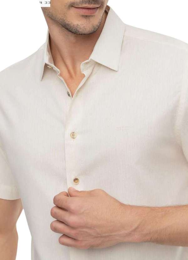 Hangar 33 - Camisa Manga Curta Hangar 33 Slim em Linho Bege Bege 2