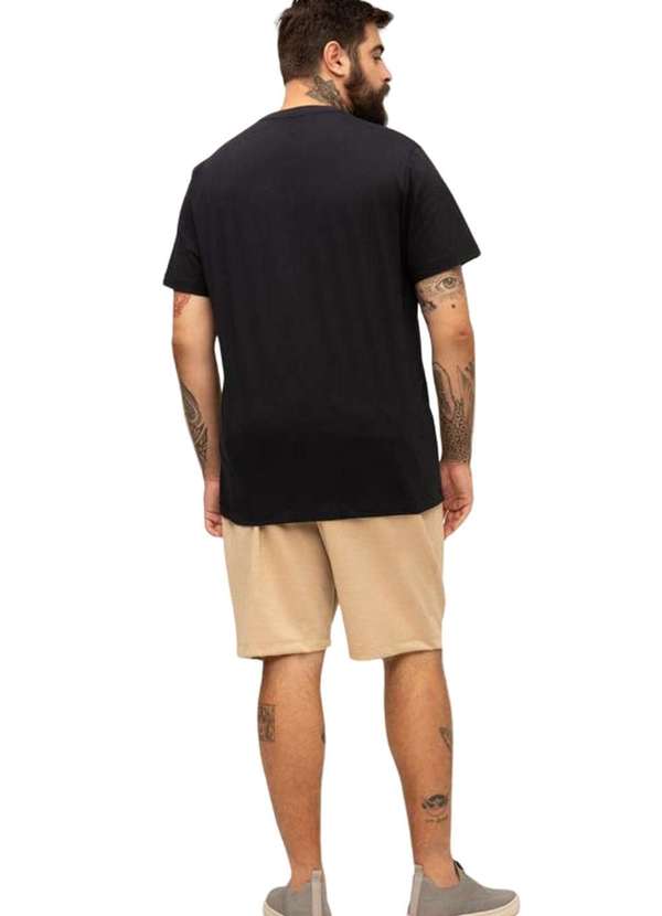 Hangar 33 - Camiseta Hangar 33 Plus Size Estampada Preto Preto 2