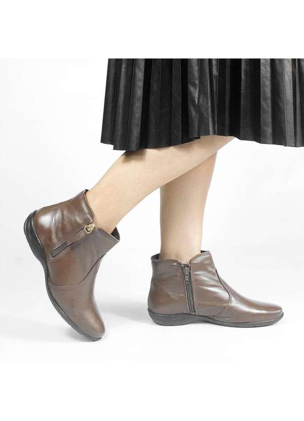 Zatta Calcados - Bota Flat Couro Ziper Salome Marrom