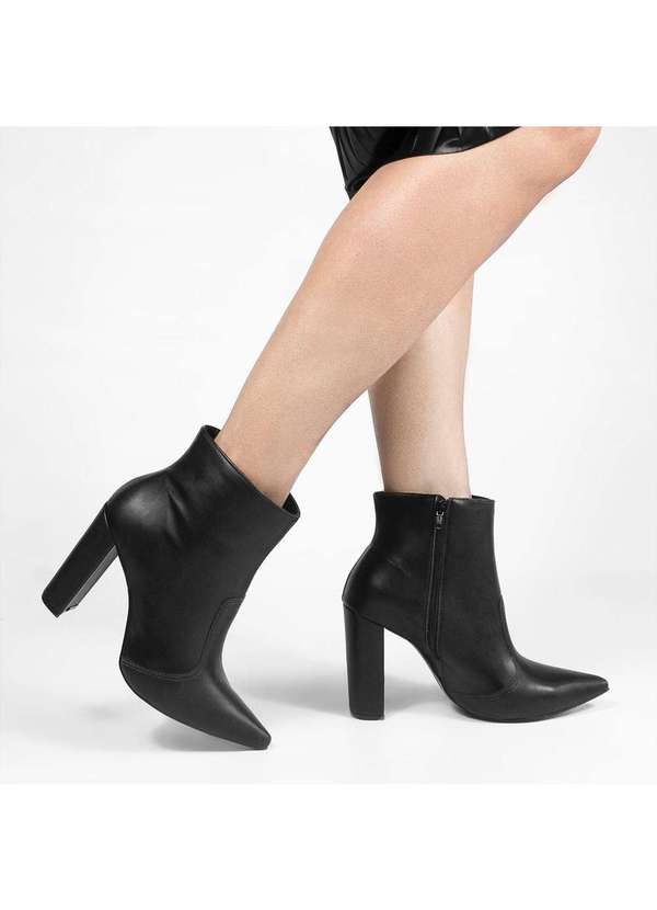 Zatta Calcados - Bota Salto Bloco Alto Natasha Preto