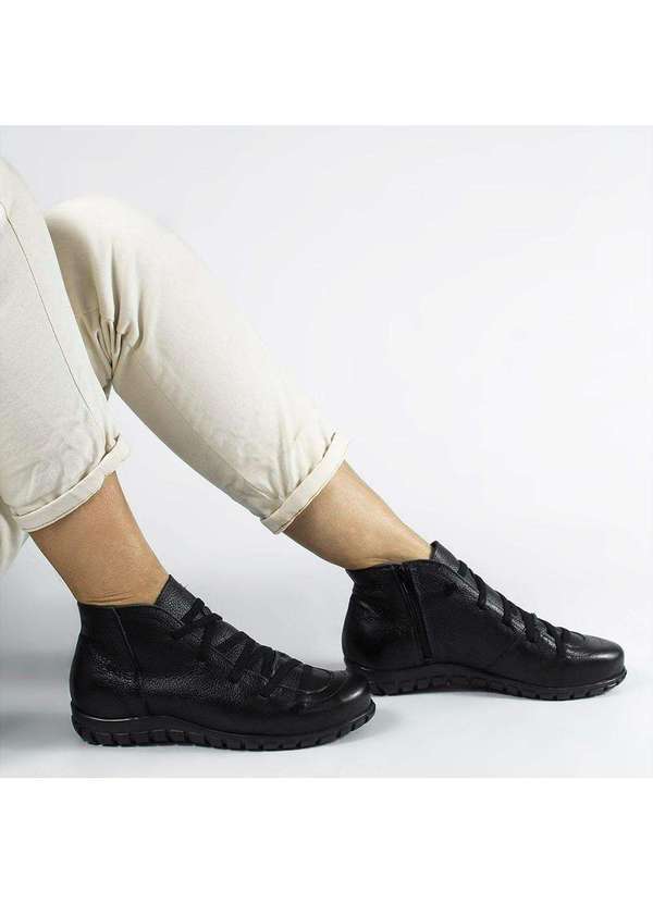 Zatta Calcados - Bota Zatta Flat Couro Roberta Preto