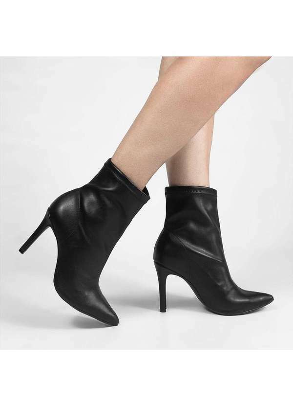 Zatta Calcados - Bota Zatta Strech Bico Fino Cano Medio Manuela Preto
