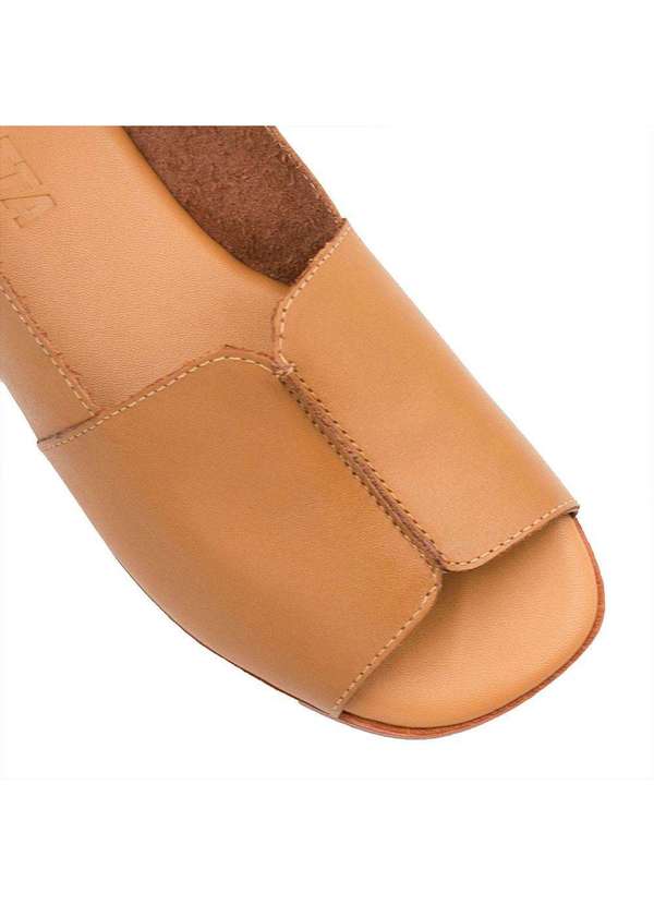 Zatta Calcados - Sandalia Rasteira Bx Couro Fechada Francisca Marrom 5