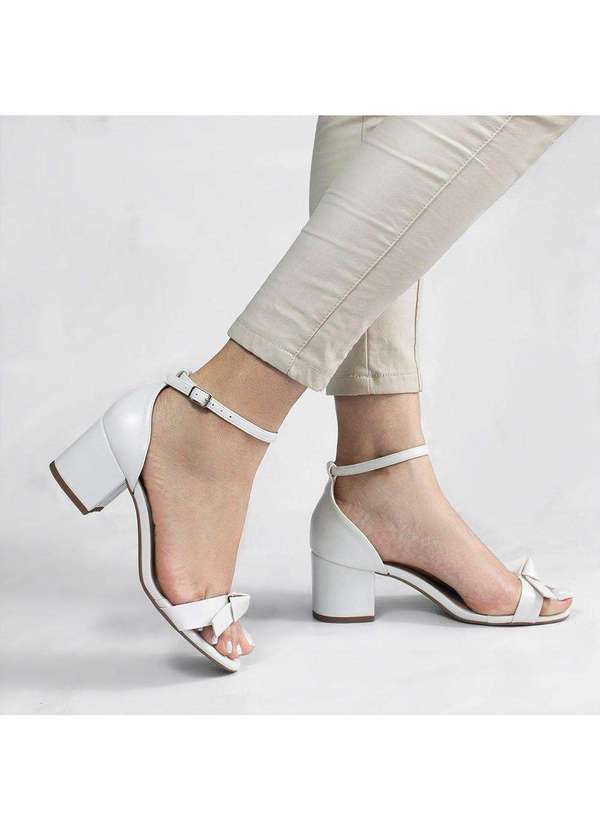 Zatta Calcados - Sandalia Salto Bloco Laco Yumi Branco 1