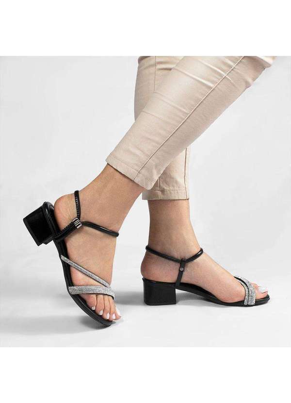 Zatta Calcados - Sandalia Salto Bloco Medio Strass Marli Preto 1