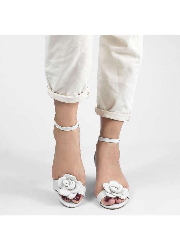 Zatta Calcados - Sandalia Zatta Flor Tais Branco 3