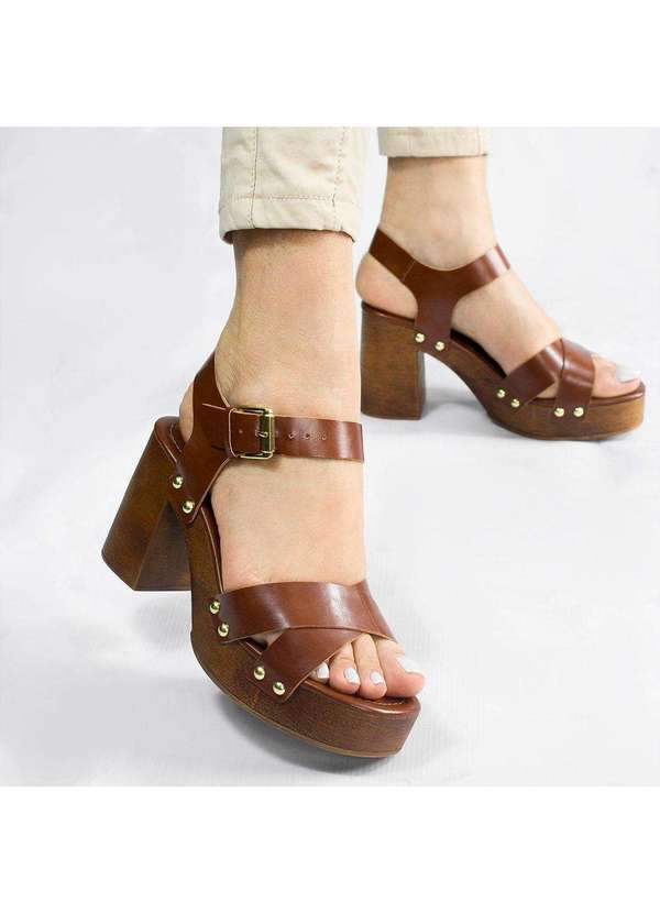 Zatta Calcados - Sandalia Zatta Plataforma Adele Marrom 3