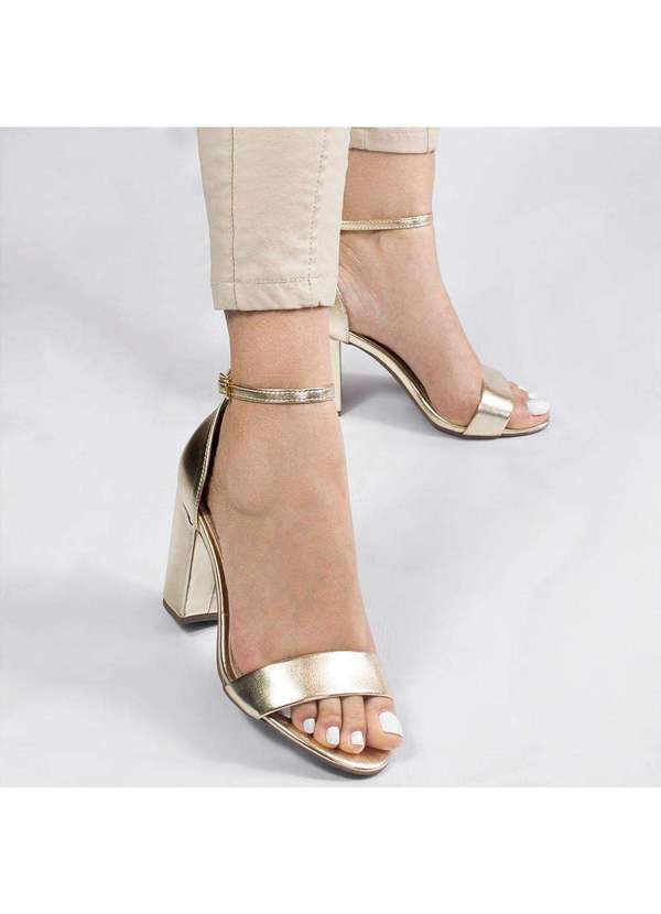 Zatta Calcados - Sandalia Zatta Salto Bloco Alto Pilar Dourado 3