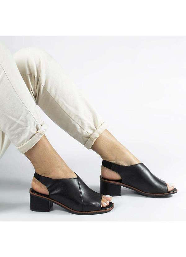 Zatta Calcados - Sandalia Zatta Salto Bloco Elastico Francine Preto 5