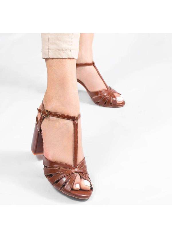 Zatta Calcados - Sandalia Zatta Salto Bloco Tirinhas Salome Marrom 4