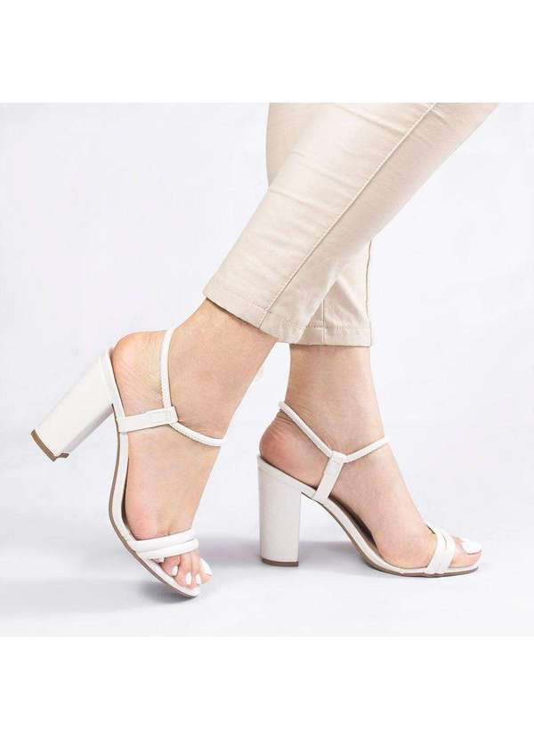 Zatta Calcados - Sandalia Zatta Tubinho Greice Branco