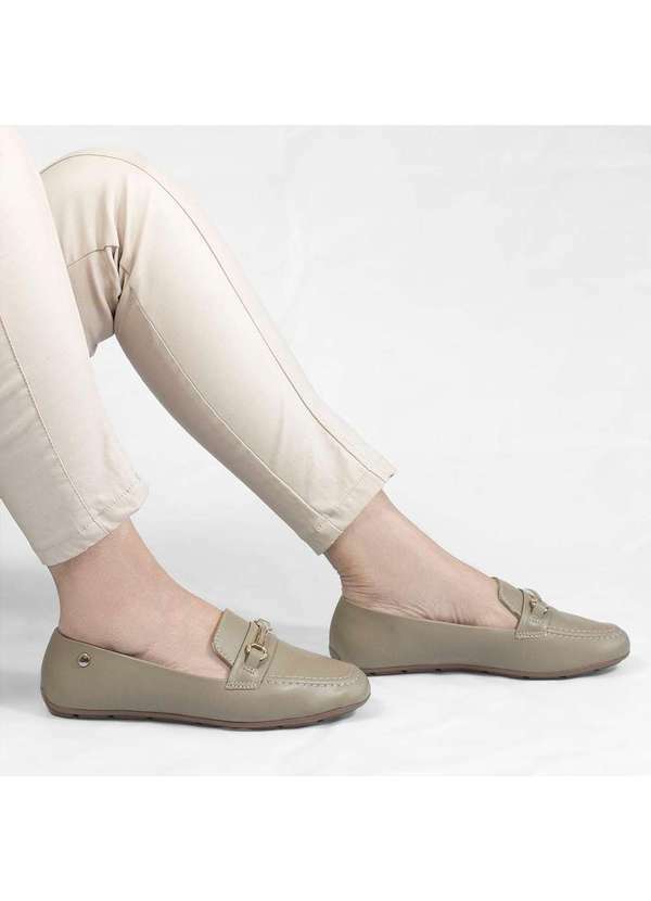Zatta Calcados - Mocassim Flat Bico Quadrado Rita Taupe Bege
