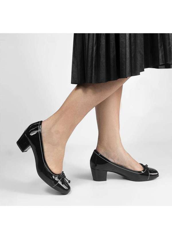 Zatta Calcados - Sapato Retro Salto Bloco Laco Verniz Preto