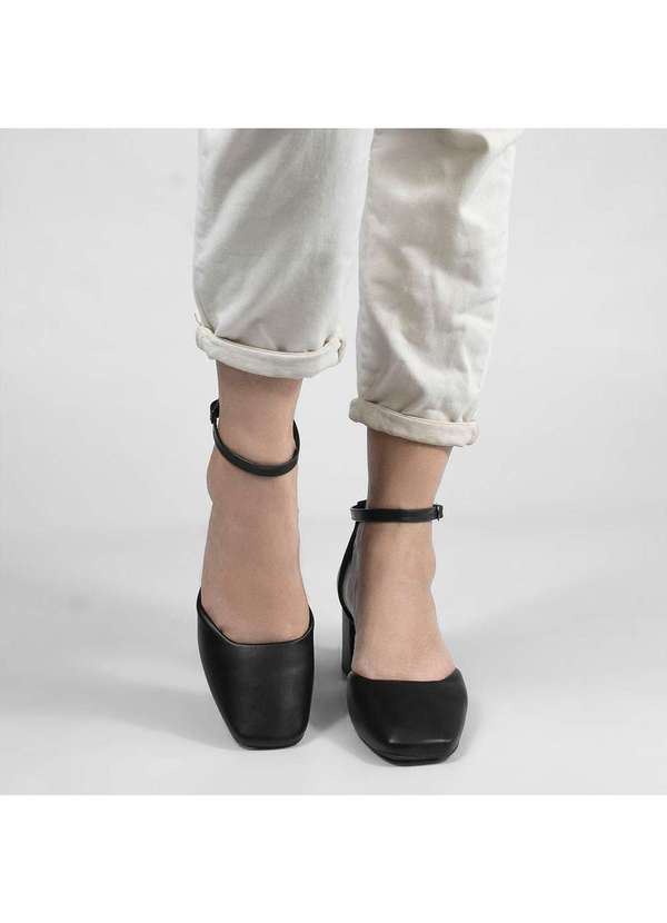 Zatta Calcados - Sapato Retro Salto Bloco Romana Preto 3