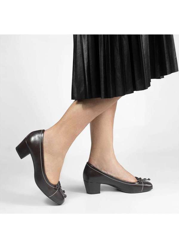 Zatta Calcados - Sapato Zatta Retro Salto Bloco Laco Marrom