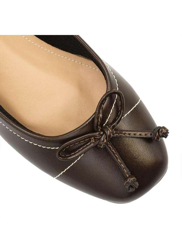 Zatta Calcados - Sapato Zatta Retro Salto Bloco Laco Marrom 5