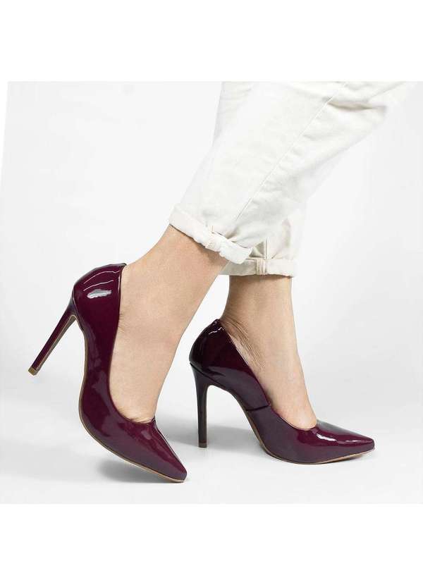 Zatta Calcados - Scarpin Zatta Salto Alto Bico Fino Suzy Vermelho