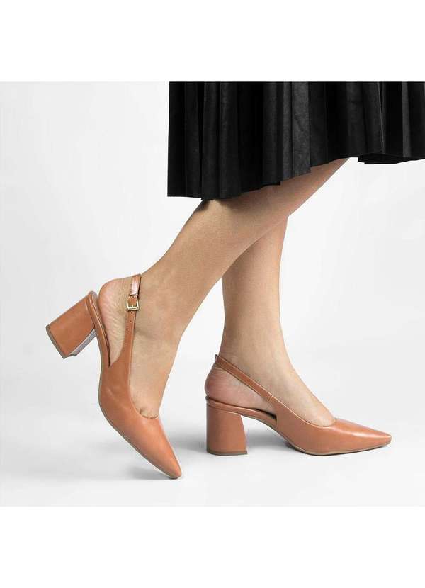 Zatta Calcados - Scarpin Zatta Slingback Salto Bloco Aline Bege