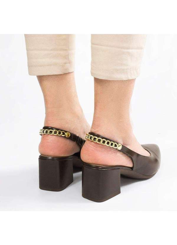 Zatta Calcados - Scarpin Zatta Slingback Salto Bloco Doris Marrom 6