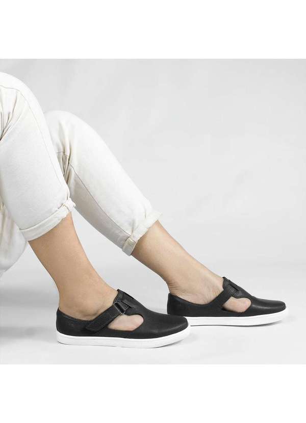 Zatta Calcados - Tenis Slip-On Couro Ajuste Kimberly Preto