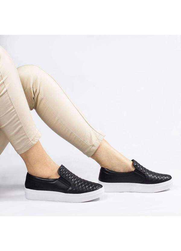Zatta Calcados - Tenis Slip-On Zatta Matelasse Paula Preto 1
