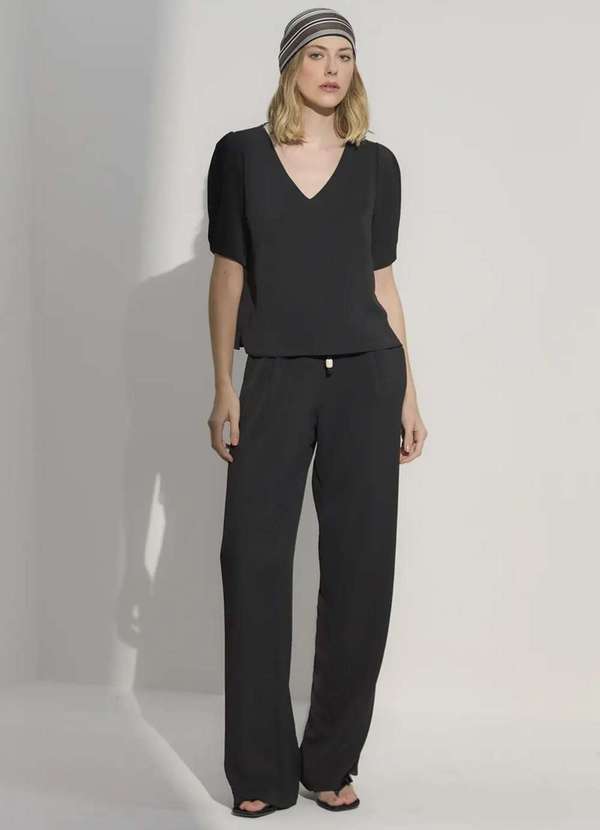 Ritmi Studio - Blusa com Mangas Curtas Preto