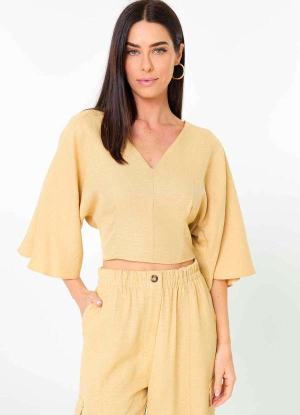 Ritmi Studio - Blusa com Mangas Morcego Bege