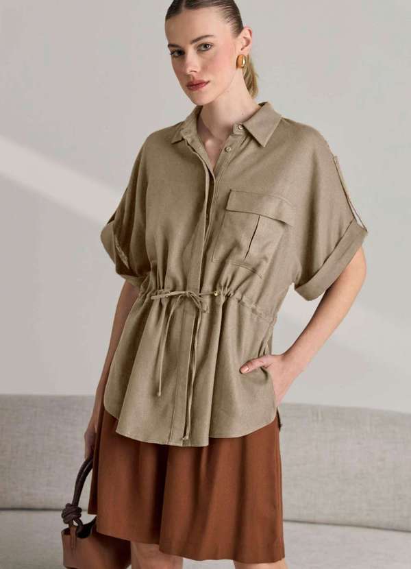 Ritmi Studio - Camisa Manga Curta com Bolso Bege