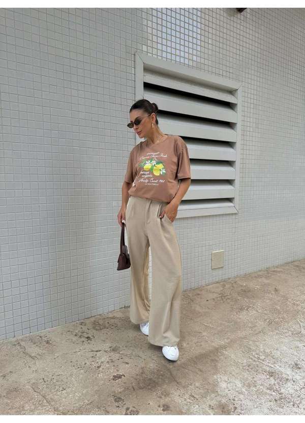 Cianitas - Blusa Feminina Over Marrom Claro Amalfi Coast 1964 - Marrom Claro 3