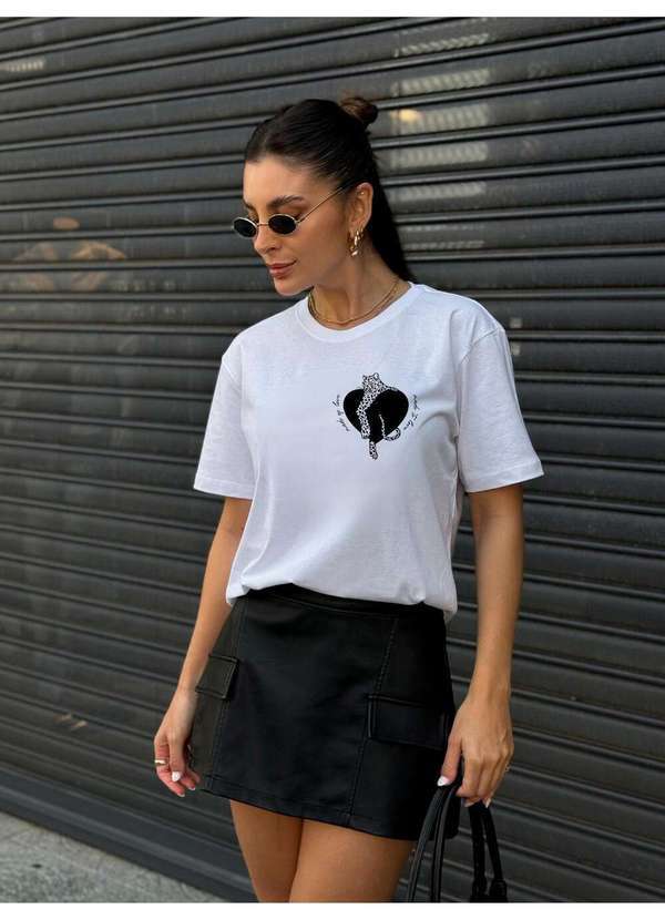 Cianitas - Camiseta Feminina Branca Onça Made Of Love - Branco
