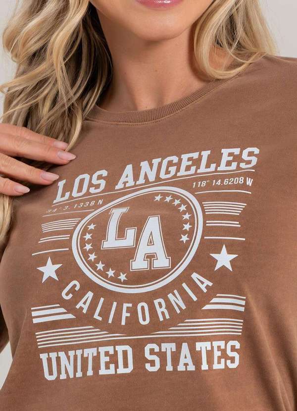 Cianitas - Camiseta Feminina Estonada Camel Los Angeles - Estonada 4