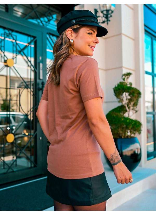 Cianitas - Camiseta Feminina Marrom Claro é Ele - Marrom 4