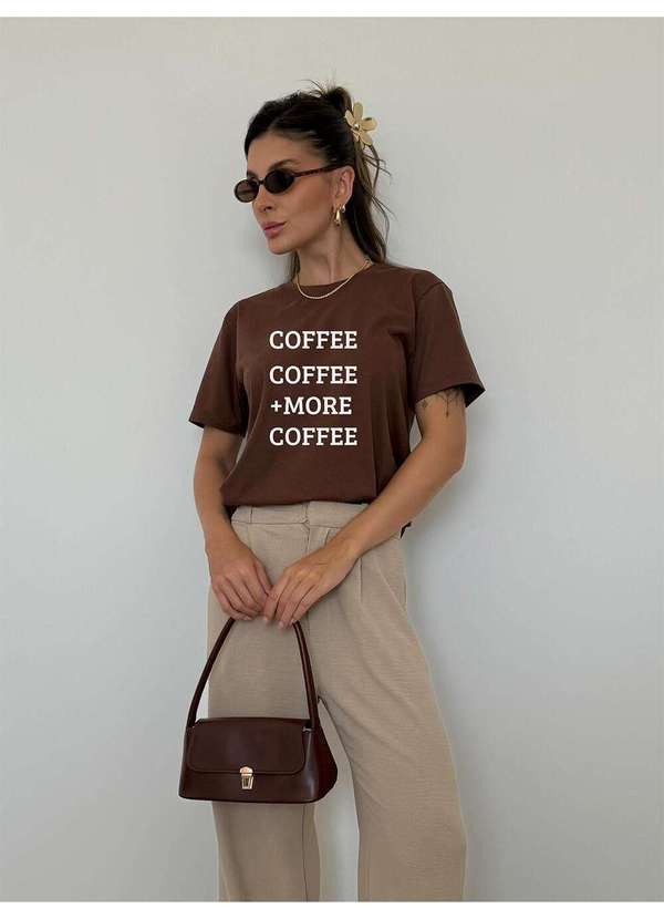 Cianitas - Camiseta Feminina Marrom Escuro Coffee More - Marrom 2