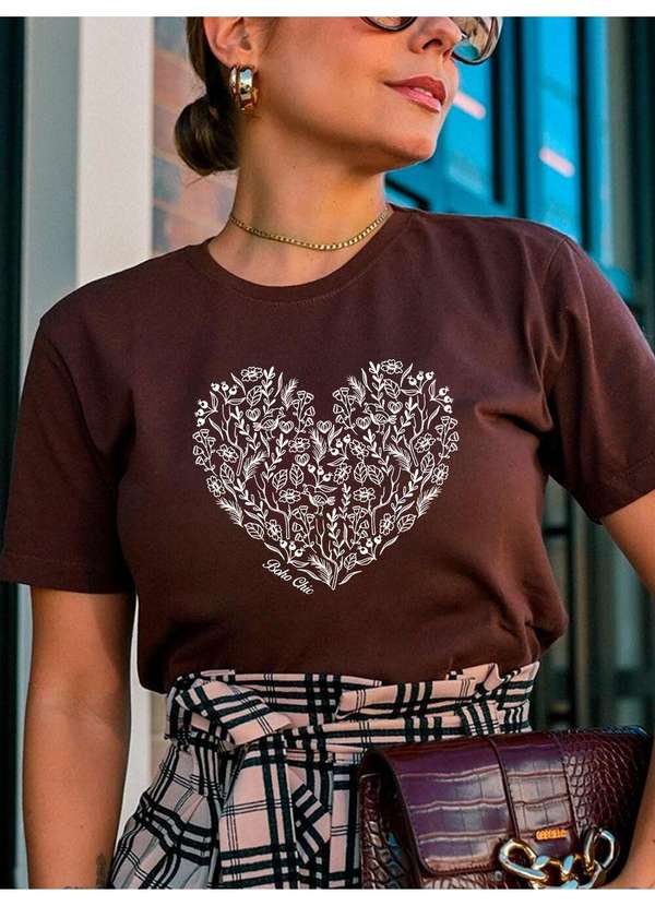 Cianitas - Camiseta Feminina Marrom Escuro Coração Boho - Marrom 2