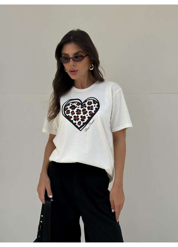 Cianitas - Camiseta Feminina Off Coração Animal Print - Off