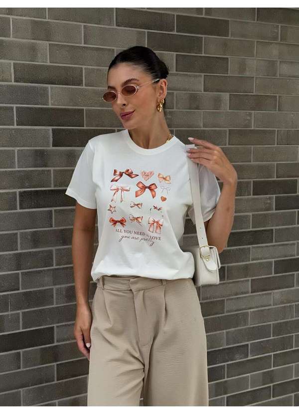 Cianitas - Camiseta Feminina Off Laços Pretty - Off