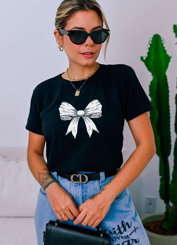 Cianitas - Camiseta Feminina Preta Laço - Preta