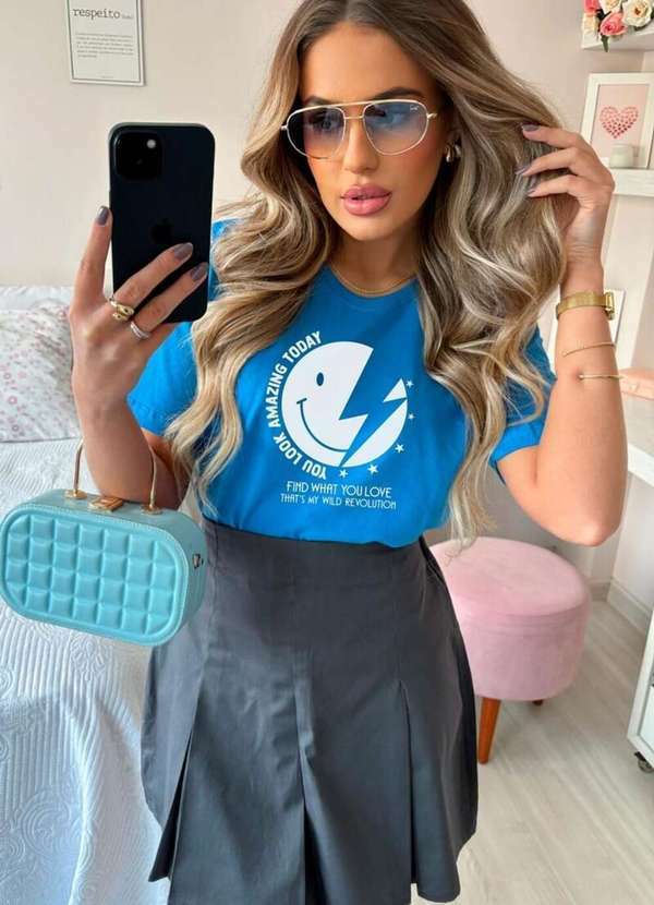 Cianitas - Camiseta Feminina Azul Royal Smile - Azul