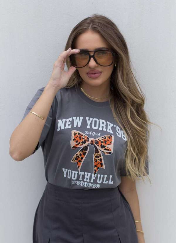 Cianitas - Camiseta Feminina Chumbo Laço New York - Chumbo