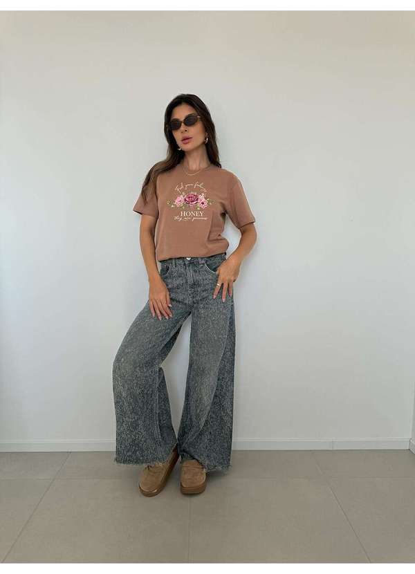 Cianitas - Camiseta Feminina Marrom Claro Honey - Marrom 5