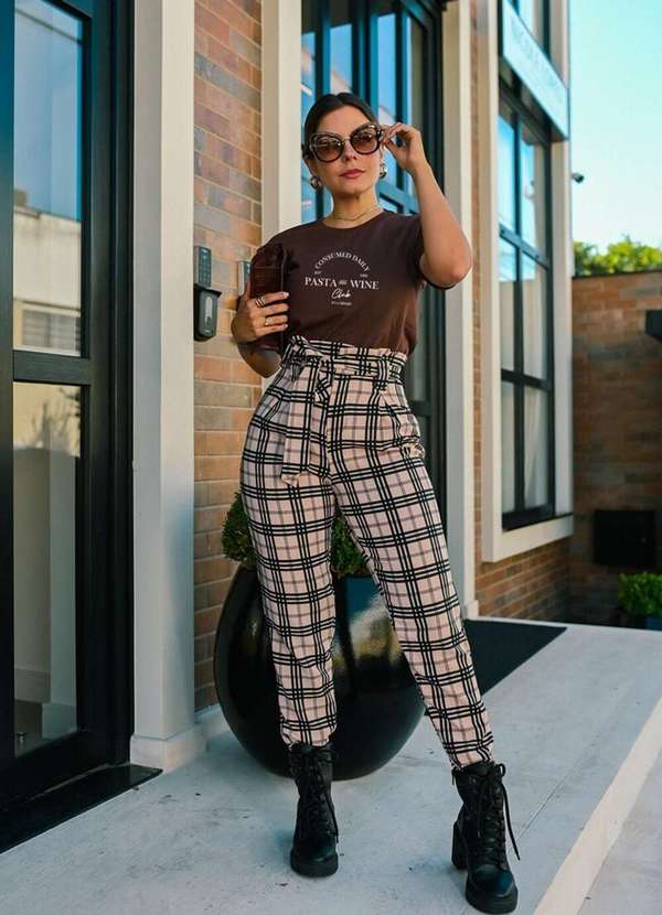 Cianitas - Camiseta Feminina Marrom Escuro Pasta And Wine - Marrom 3