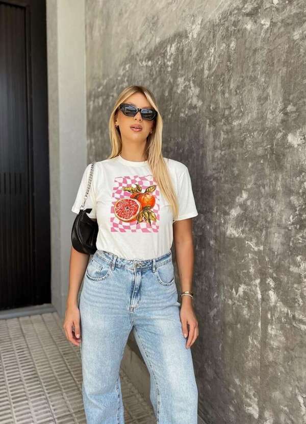 Cianitas - Camiseta Feminina Off Laranja Groovy - Off
