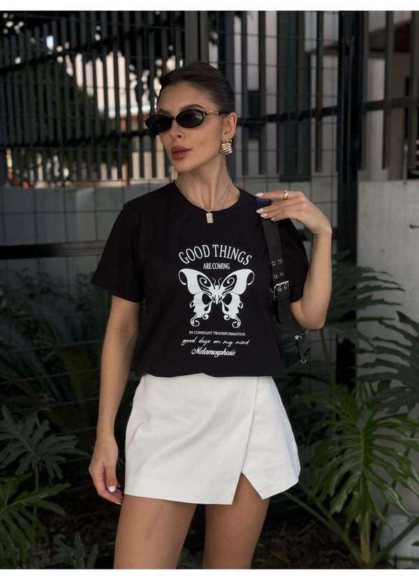 Cianitas - Camiseta Feminina Preta Metamorphosis - Preto