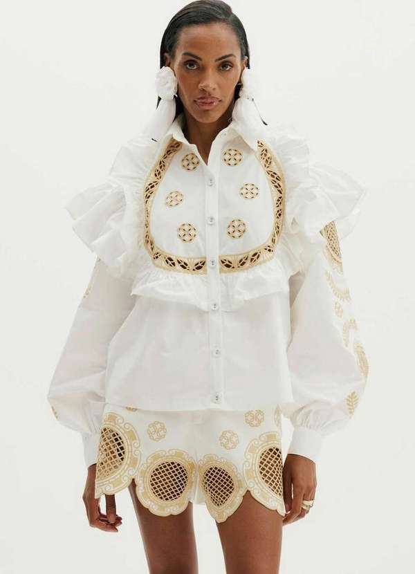 Amarante do Brasil - Camisa Alongada com Bordado Branco