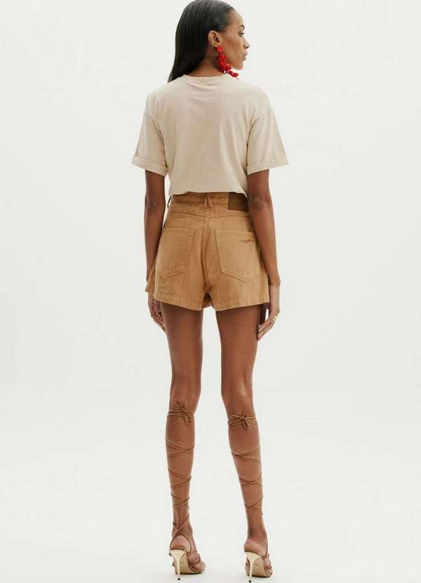 Amarante do Brasil - Short Sarja Mom Super High Bege 3