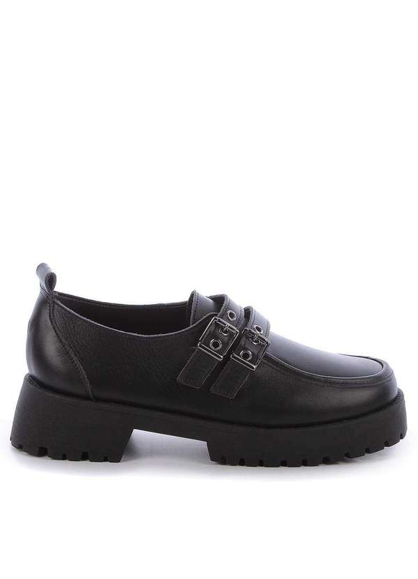 Raphaella Booz - Mocassim Tratorado Fivela Couro Preto Napa Grease Preto